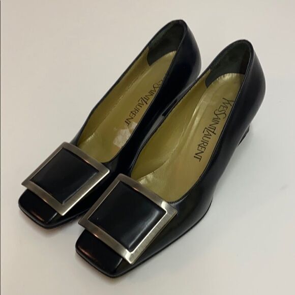 Yves Saint Laurent Buckle pumps B20 - Picture 1 of 8